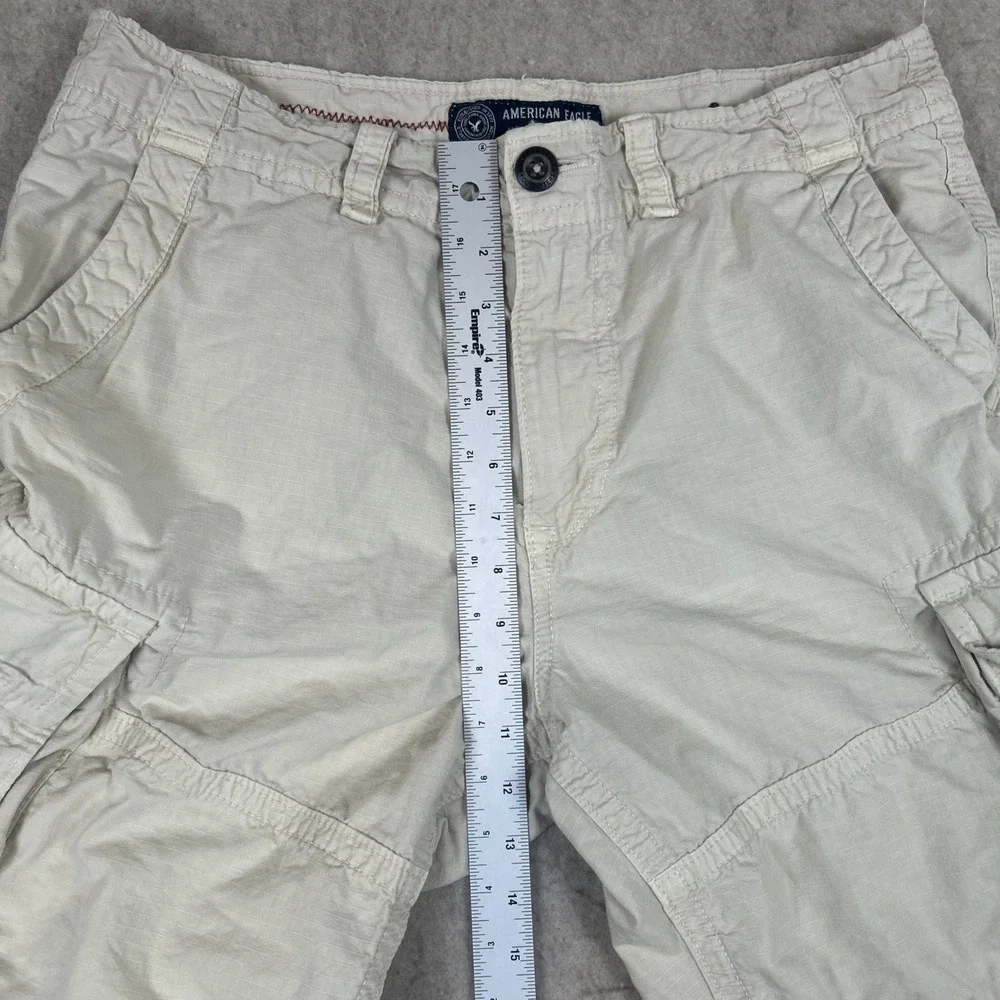 American Eagle Mens Khaki Chino Shorts Beige 100% Cotton Size 33 Classic Fit